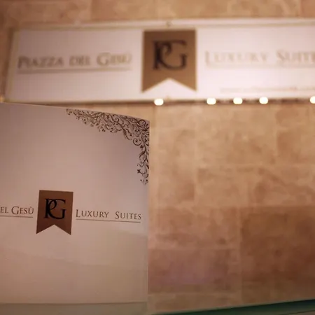 Piazza Del Gesu' Luxury ゲストハウス 2*