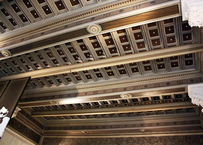 Gasthuis Piazza Del Gesu' Luxury