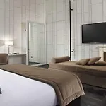 Pensión Piazza Del Gesu' Luxury 2*