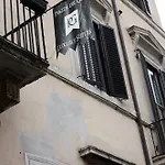 Pensión Piazza Del Gesu' Luxury