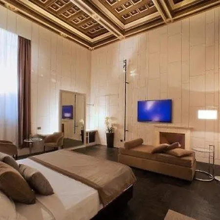 Affittacamere Piazza Del Gesu' Luxury 2*
