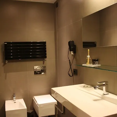 Piazza Del Gesu' Luxury Affittacamere 2*