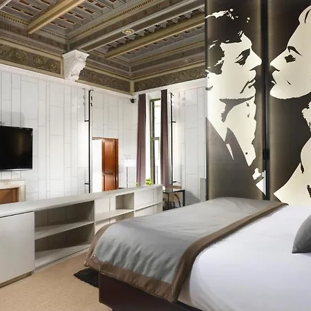 Piazza Del Gesu' Luxury Roma
