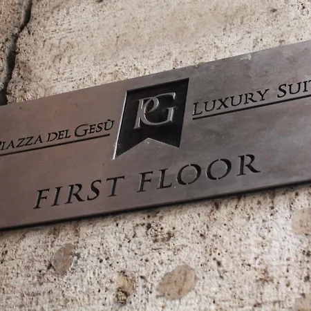 Piazza Del Gesu' Luxury Affittacamere Roma
