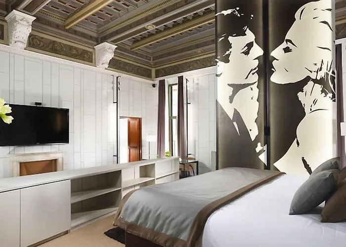 Piazza Del Gesu' Luxury Gasthof